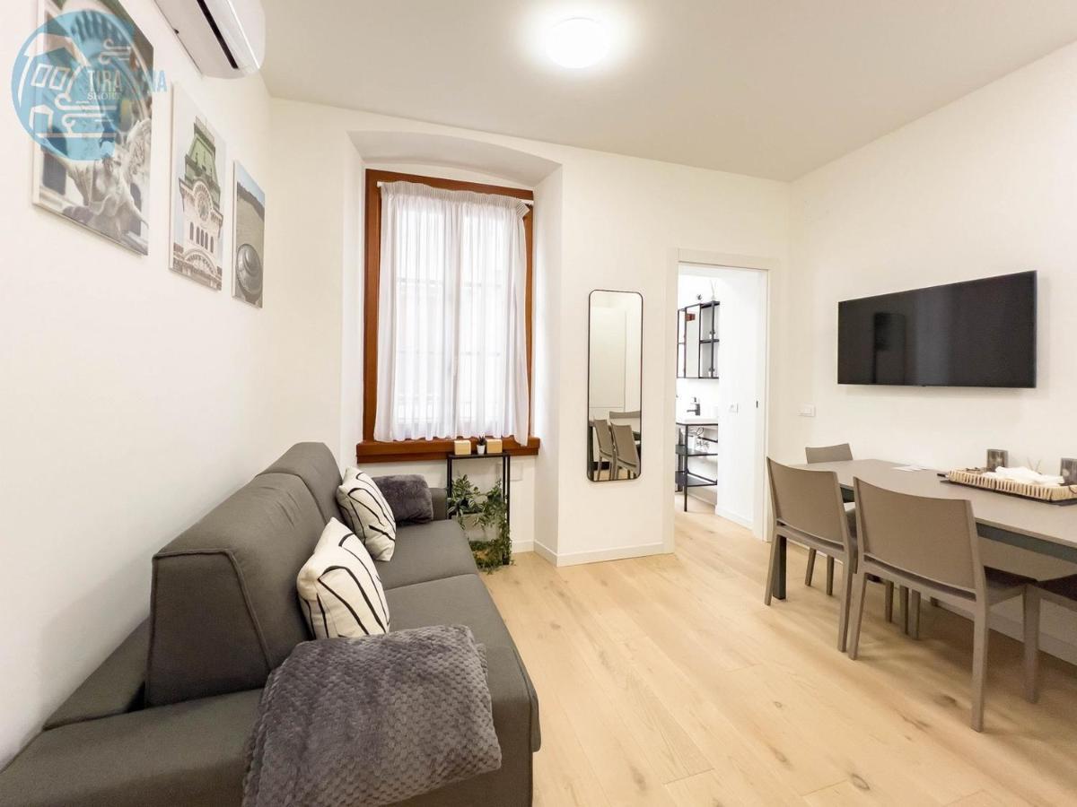 Ferienwohnung Piazza Della Borsa 3C Tirabora Short Rent Triest Exterior foto